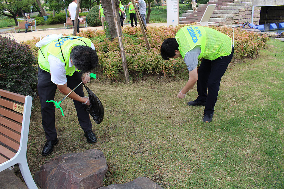 清掃活動の様子2