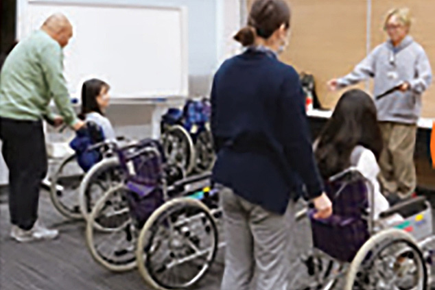 車いす体験会の様子