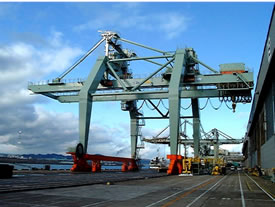 high-speed handling crane for domestic shipments at Kakogawa Works
