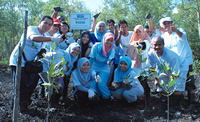 1,000 mangrove trees planted in Malaysia