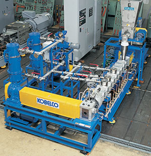 Gear pump (for spinning) and vacuum pump 