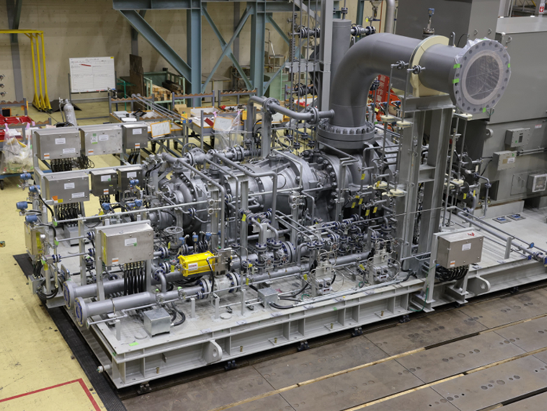 Screw compressor