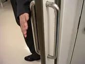 ドアハンドル