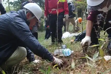 苗木を植えて・・・