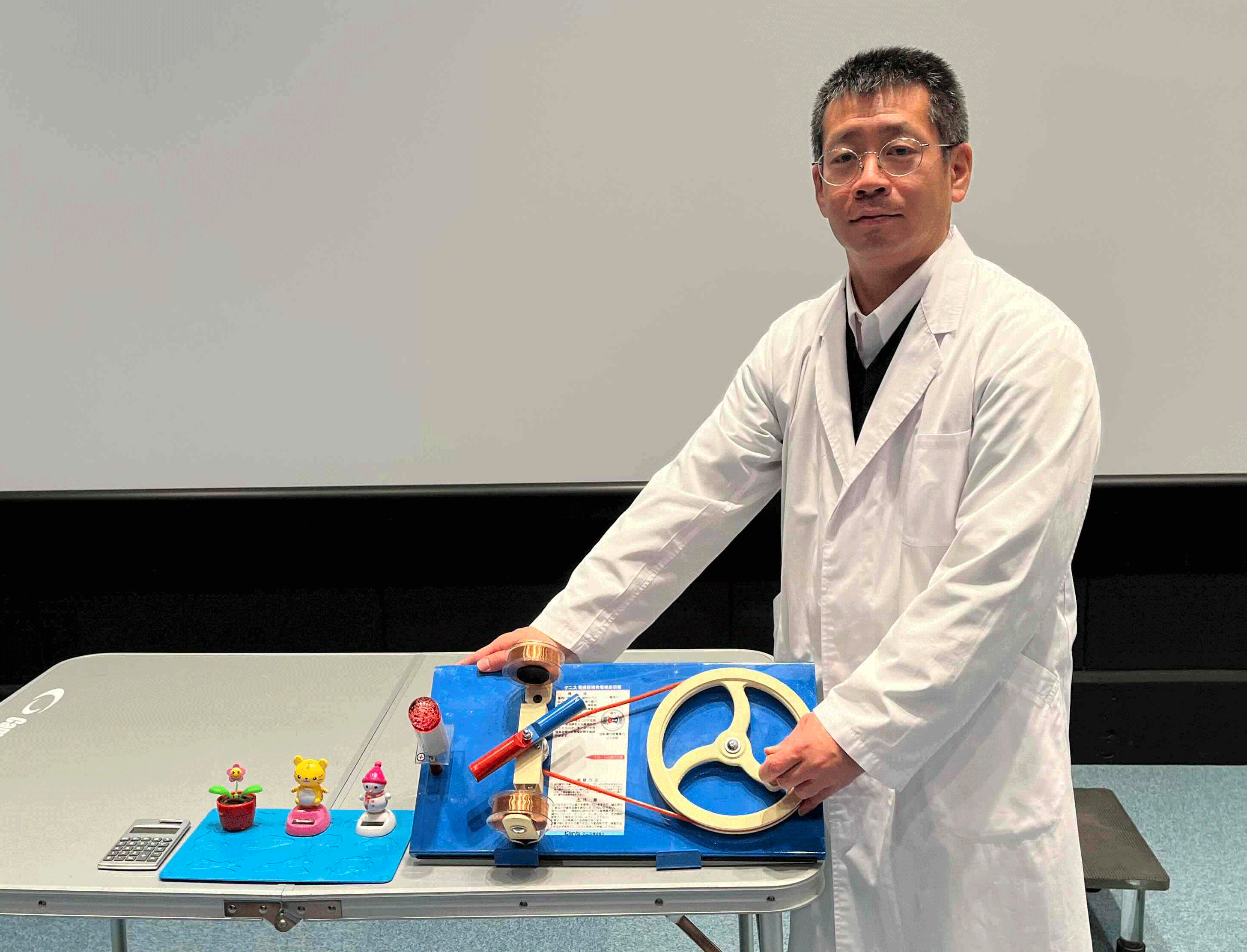 <体感型実験><br>いろいろな電気のつくりかた<br>|灘浜サイエンススクエア